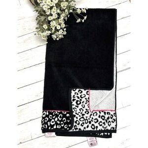 BETSEY JOHNSON BLACK LEOPARD CUFF PLUSH BATH TOWEL BOLD MAXIMAL LUXURY GLAM ROCK
